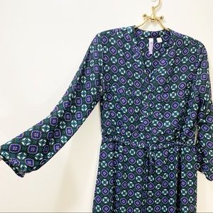 Alya Printed Cinch-Waist Long Sleeve Dress Size M